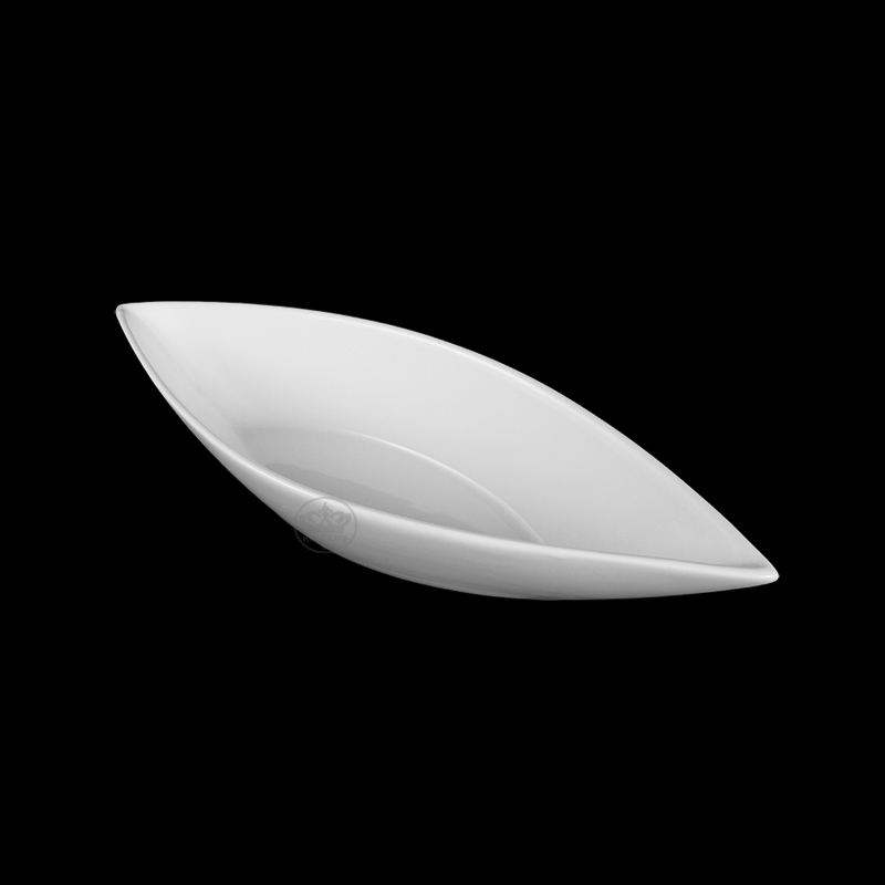 大同磁器 象牙強化 葉形深皿(中) S001(36x14xH6.8cm)