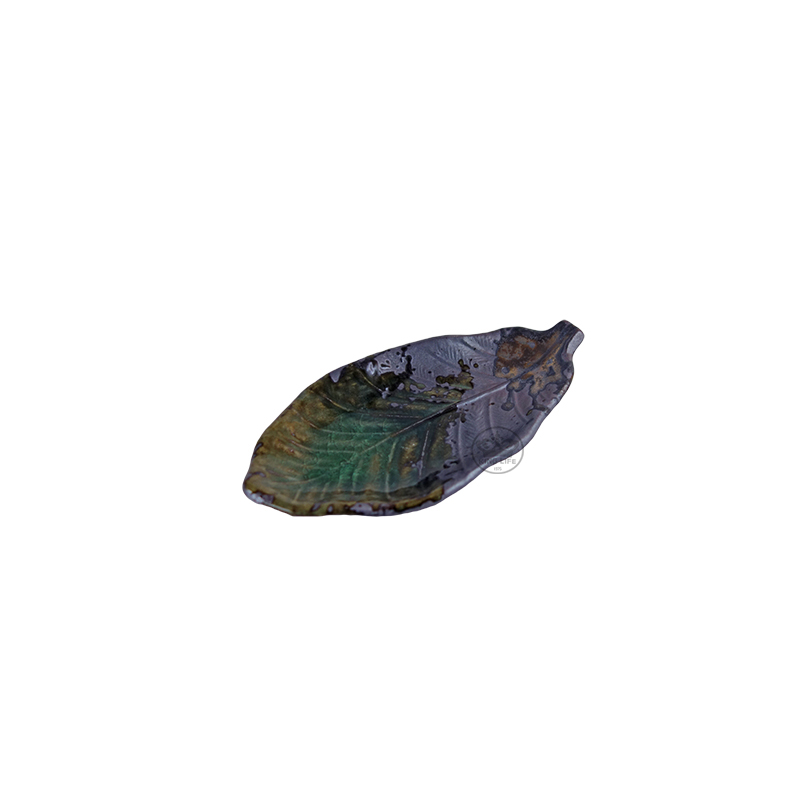 伊賀金彩葉型長皿16cm