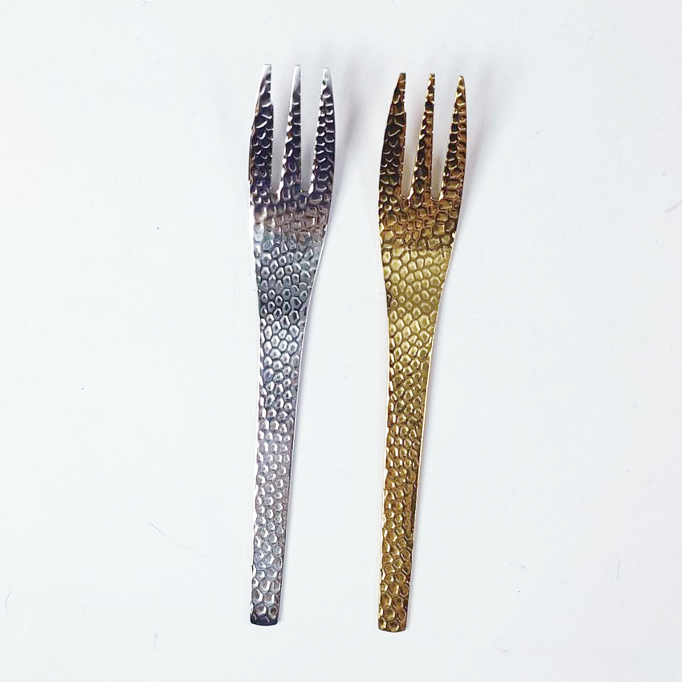 青銅金錘紋甜品叉
